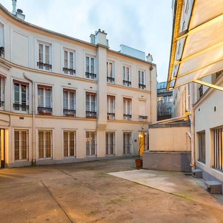 Comfortable Flat In The Middle Of Paris Exterior photo