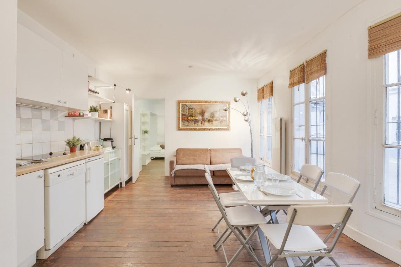 Comfortable Flat In The Middle Of Paris Exterior photo